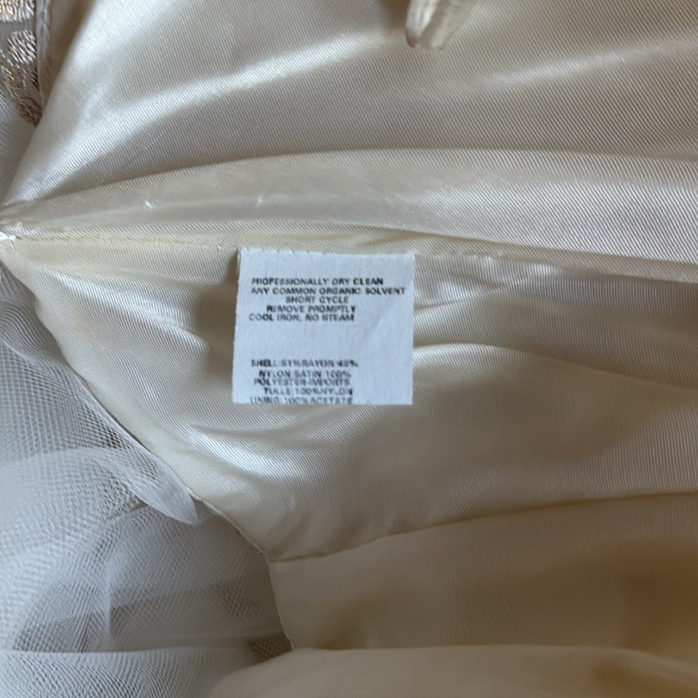 1980s/90s Jessica McClintock for Gunne Sax Off White Embroidered Satin Tulle Par - Picture 11 of 11